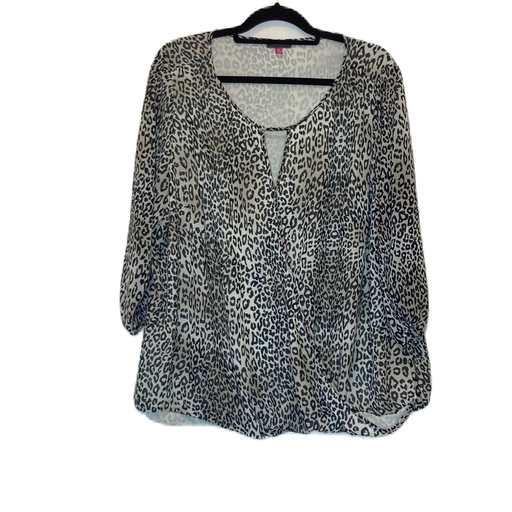 Vince Camuto Cheetah Leopard Print Faux Wrap Blouse Top Size 2X